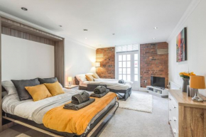 Cosmopolitan River Side Apartment YORK